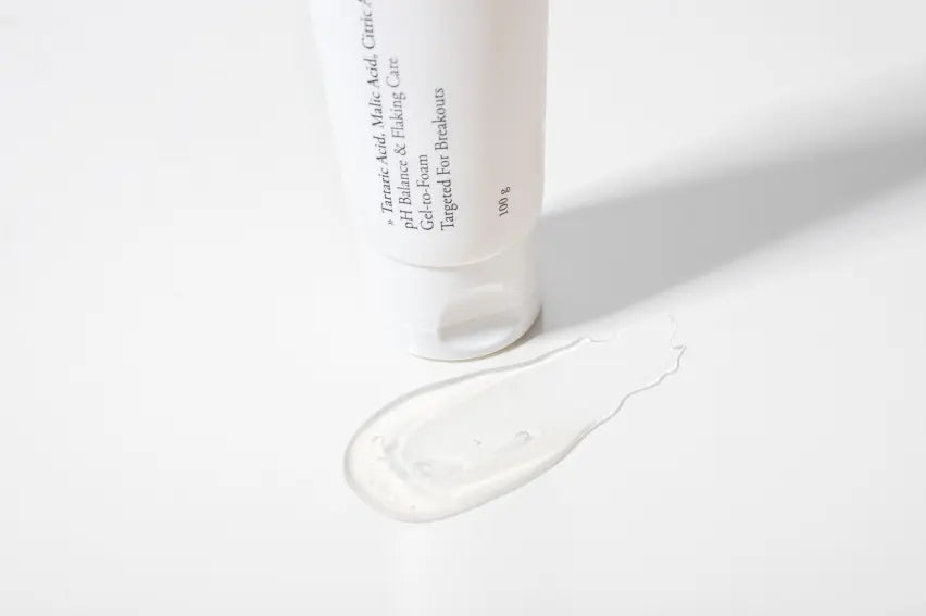 PETITFEE Clarifying AHA Gel Cleanser 100g - Atelievuè