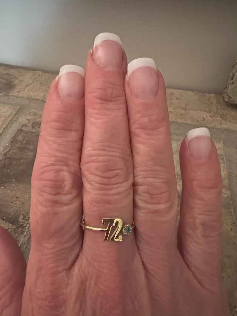 Personalized open ring with birthstones in the shape of numbers and letters